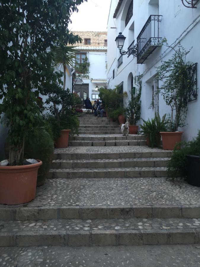 Altea, Callejeando Por Su Casco Antiguo. Exterior foto